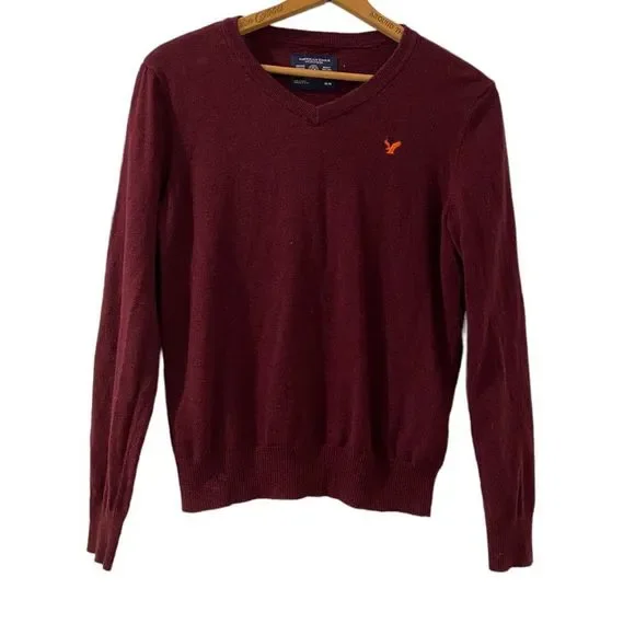 (Sold) American eagle Mens V-Neck sweater, Burgundy, Size Medium - Picture 2 of 6